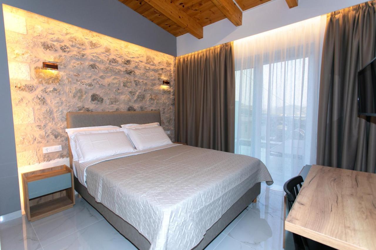 Elais Luxury Villas Parga Esterno foto